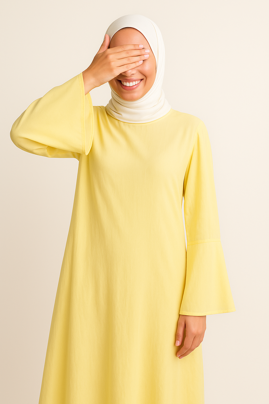 Robe Longue Femme – Élégance Fluide & Manches Cône